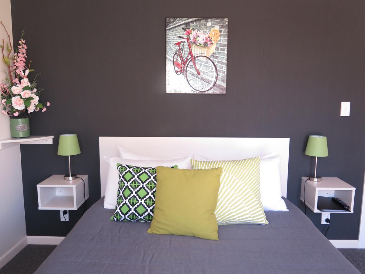 Wheels And Reels Accommodation Mossburn 외부 사진